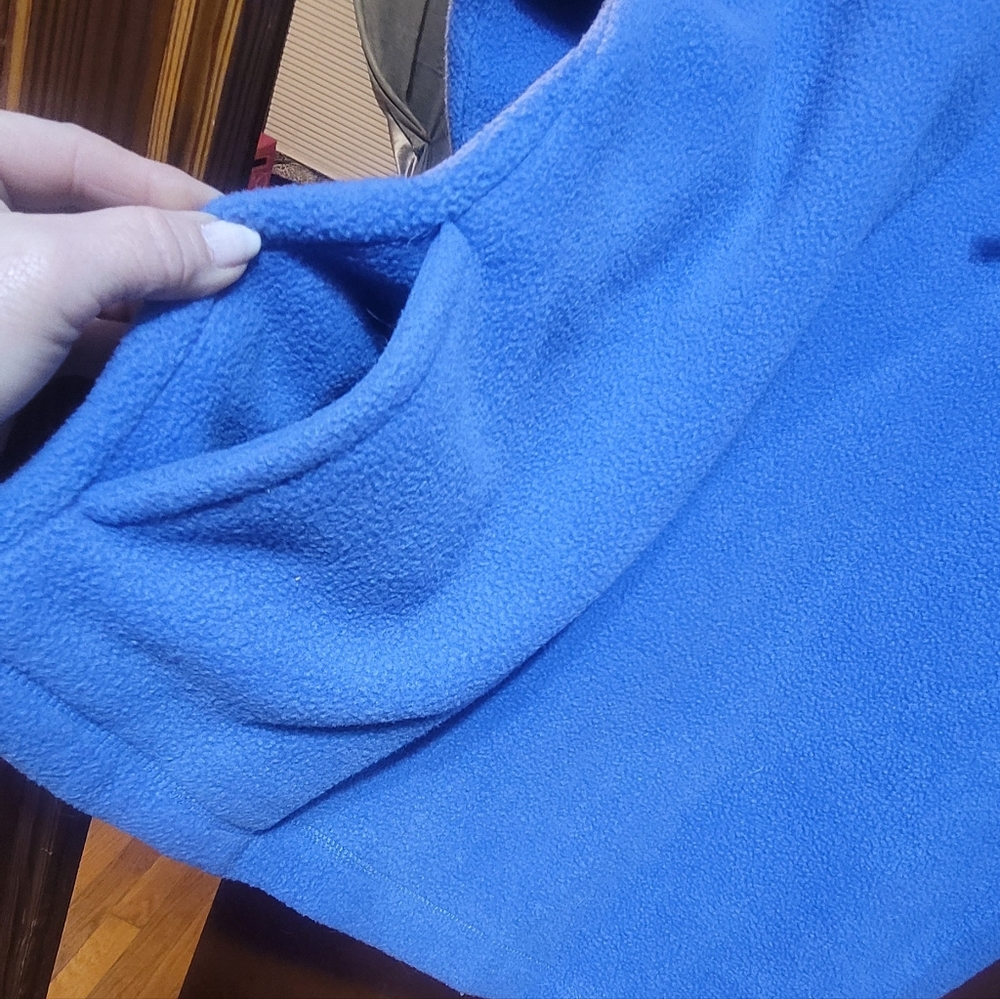 Fleece pullover - Picture 3 of 6